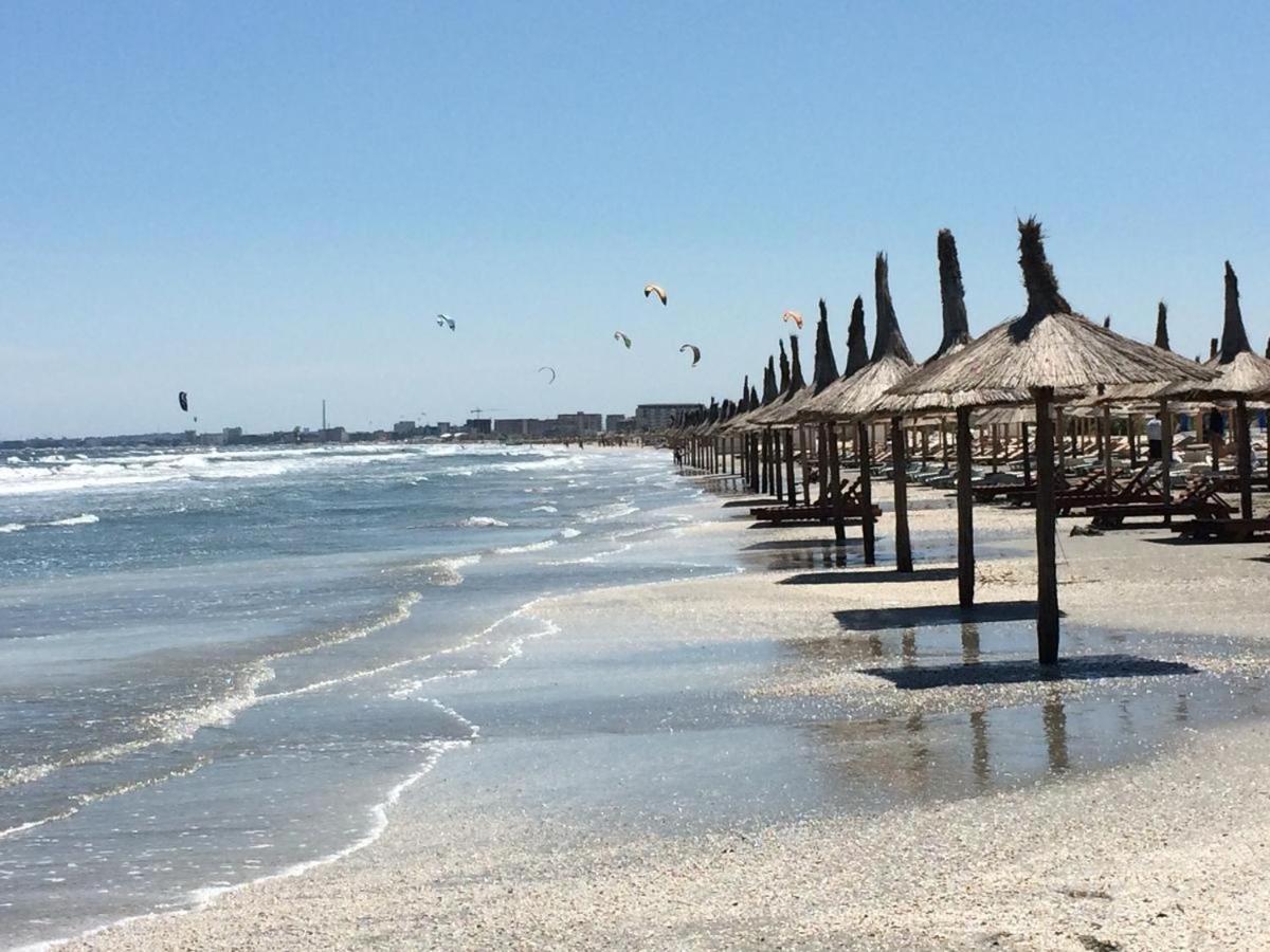 E&E Mamaia Nord Apartman Năvodari Kültér fotó